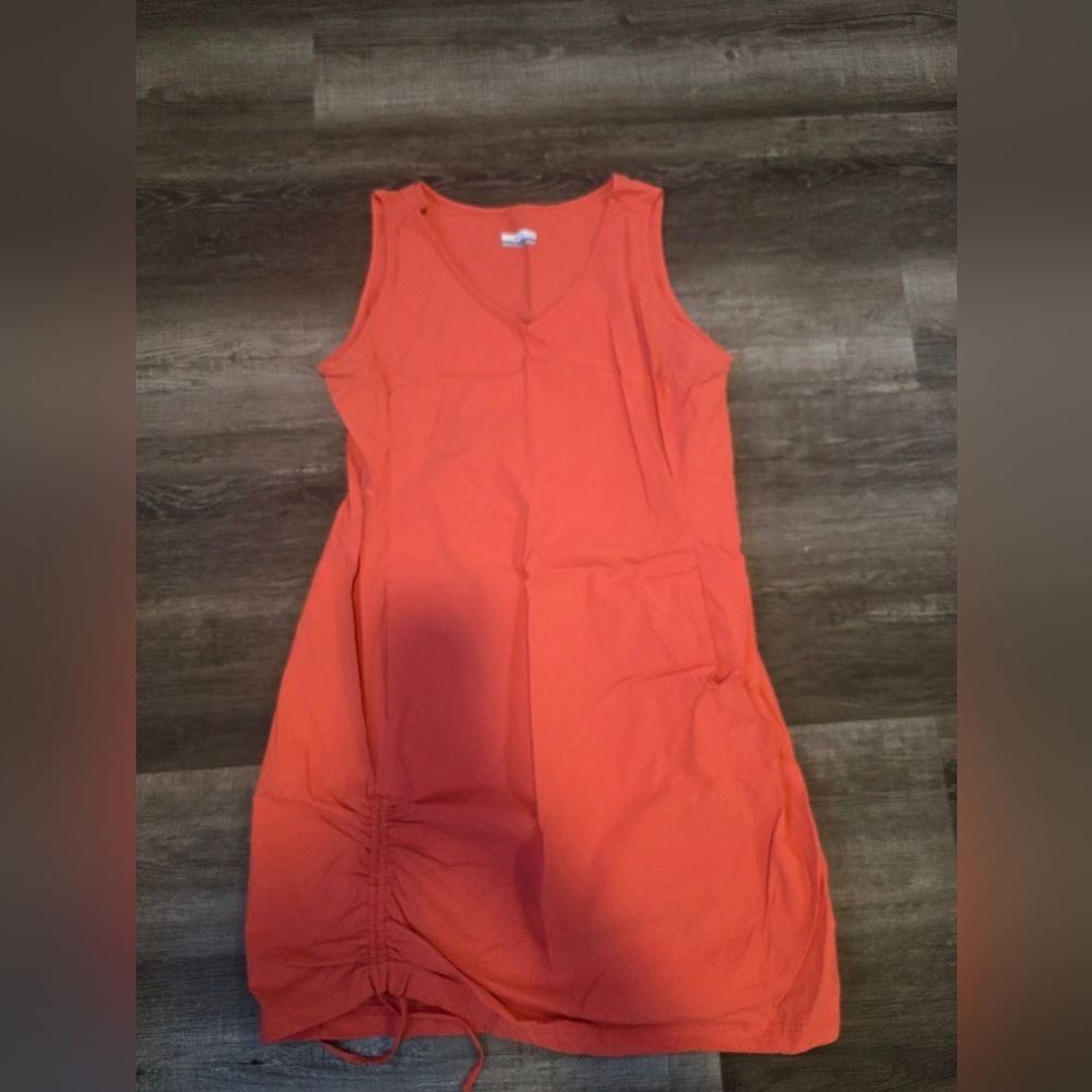 Columbia Vibrant Orange Top